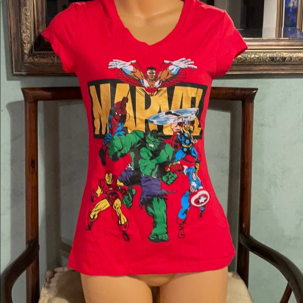 NWOT MARVEL character shirt sleeve tee